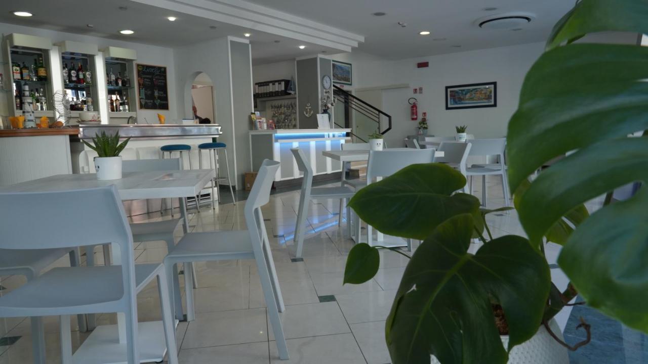 Lively Hotel Bellaria-Igea Marina Zewnętrze zdjęcie