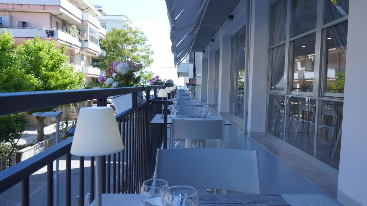 Lively Hotel Bellaria-Igea Marina Zewnętrze zdjęcie